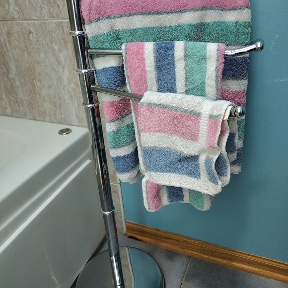 jcpenney Bath New Bathroom Floor Standing Towel Rack Chrome Metal New In Box Poshmark